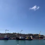 Deck 3 Savynomad Harbour Residences Wow Views * Cospicua