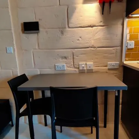 Deck 3 Savynomad Harbour Residences Wow Views