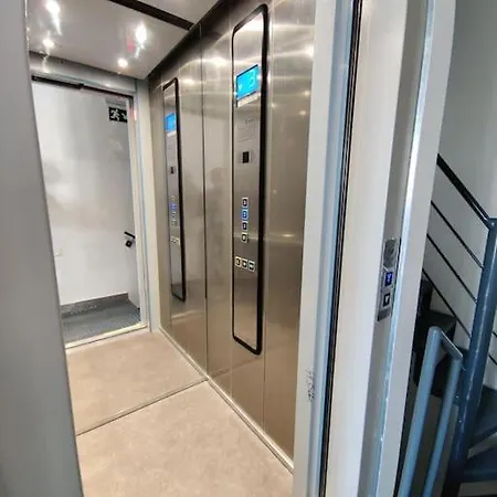 Deck 3 Savynomad Harbour Residences Wow Views Lejlighed