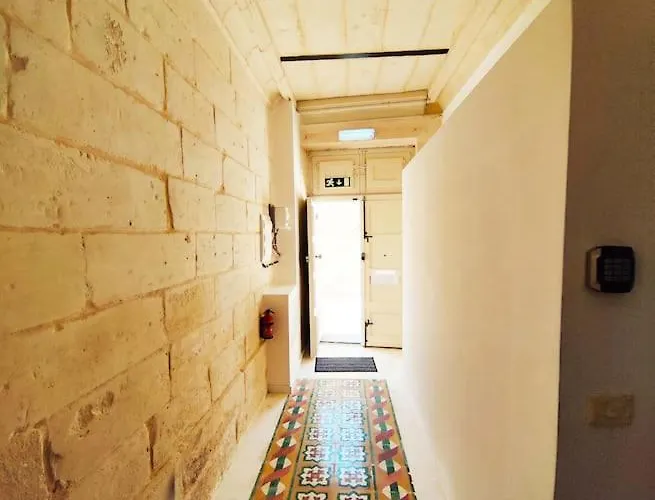 Deck 3 Savynomad Harbour Residences Wow Views * Cospicua